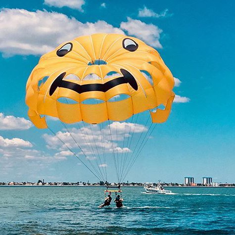 Paradise Parasail